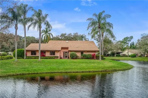 4523 Ascot Circle S Sarasota FL 34235