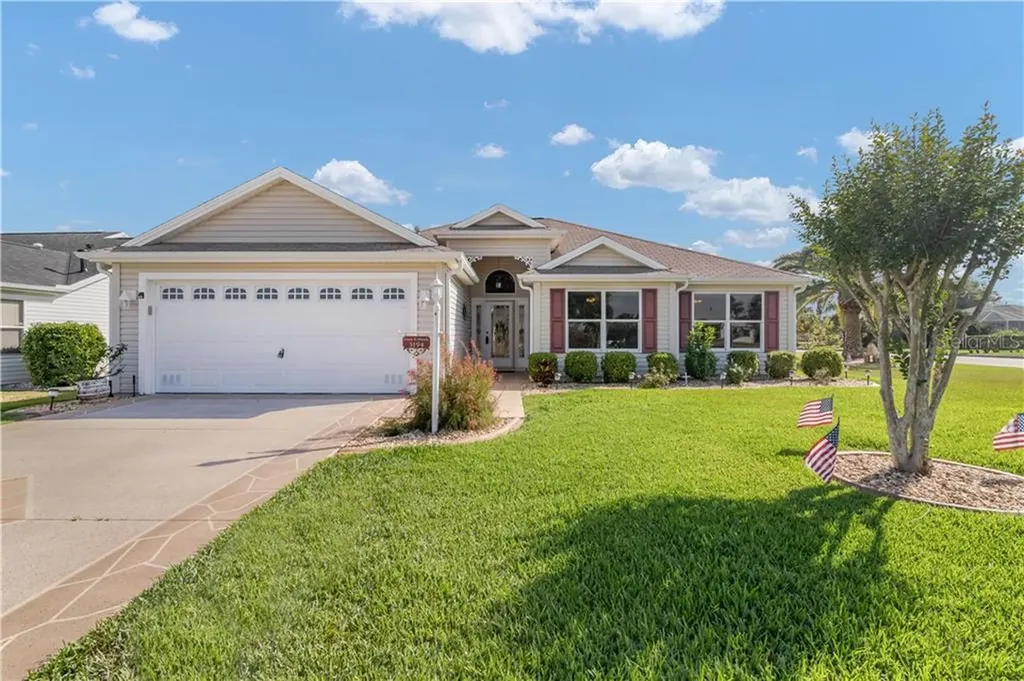 3194 Roswell Road The Villages FL 32162