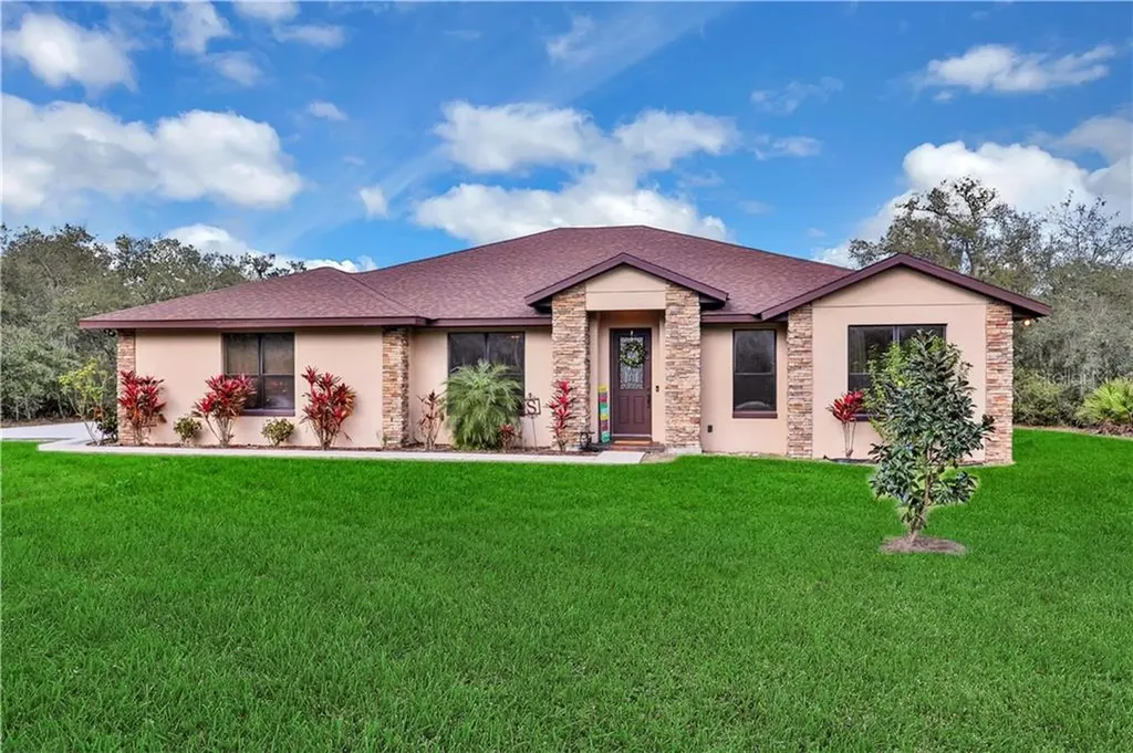 3961 Mammoth Grove Road Lake Wales FL 33898