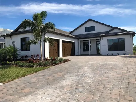 8116 Grande Shores Drive Sarasota FL 34240