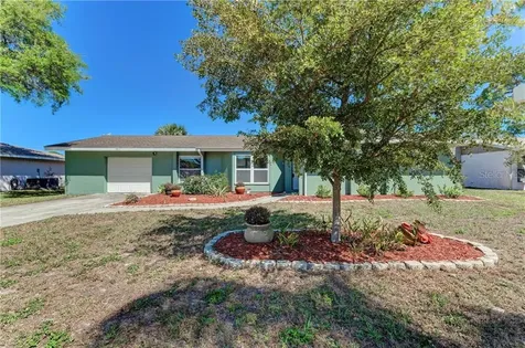 1011 Southern Pine Lane Sarasota FL 34243