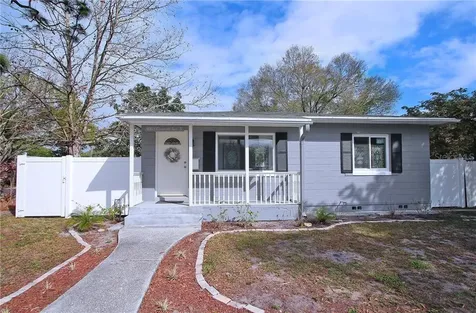 4063 11th Avenue N St Petersburg FL 33713