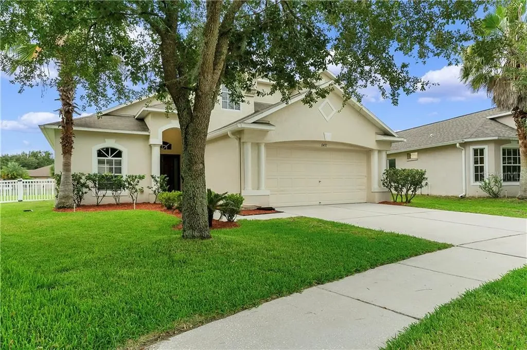 17437 Cricket Chirp Loop Land O Lakes FL 34638
