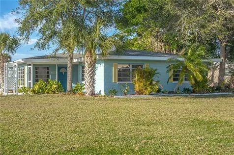 1916 Michigan Avenue Englewood FL 34224