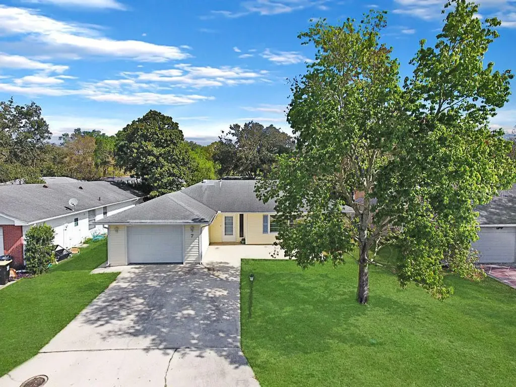 7 Rosewood Drive Davenport FL 33837
