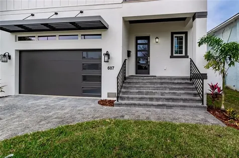 607 Columbia Drive Tampa FL 33606
