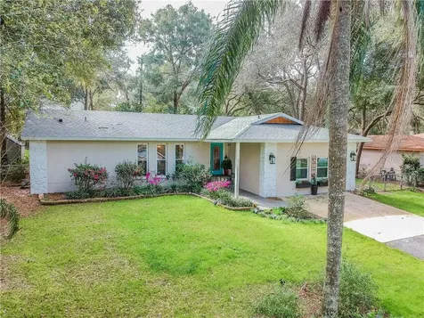 25112 Albia Avenue Sorrento FL 32776