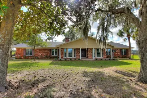 8544 NW 160th Avenue Morriston FL 32668
