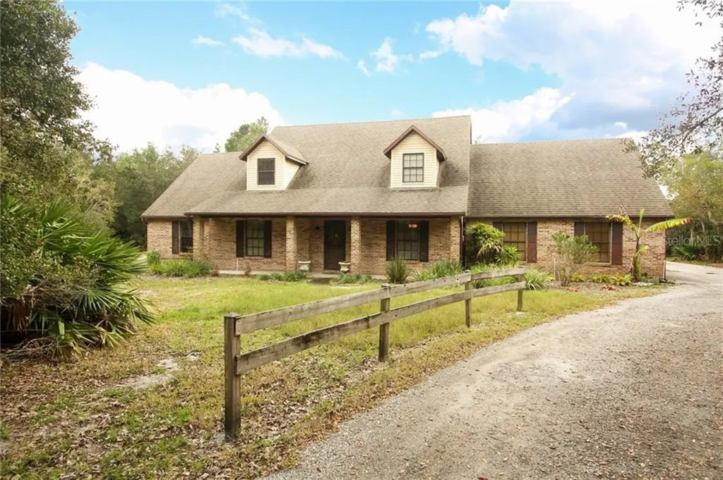 1708 Onondaga Drive Geneva FL 32732