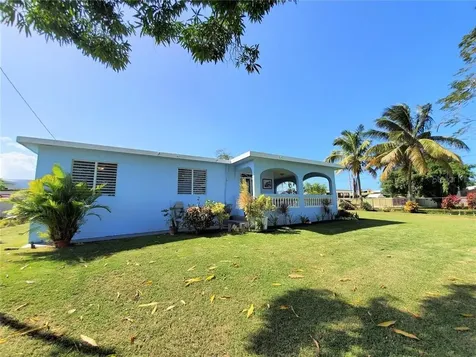 Km 10.0 Int Pr-686 Vega Baja PR 00693