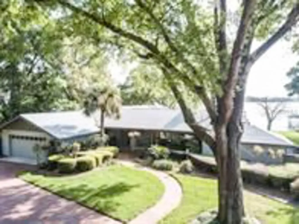 1201 Bly Court Eustis FL 32726