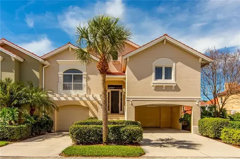 12 Jefferson Court S St Petersburg FL 33711