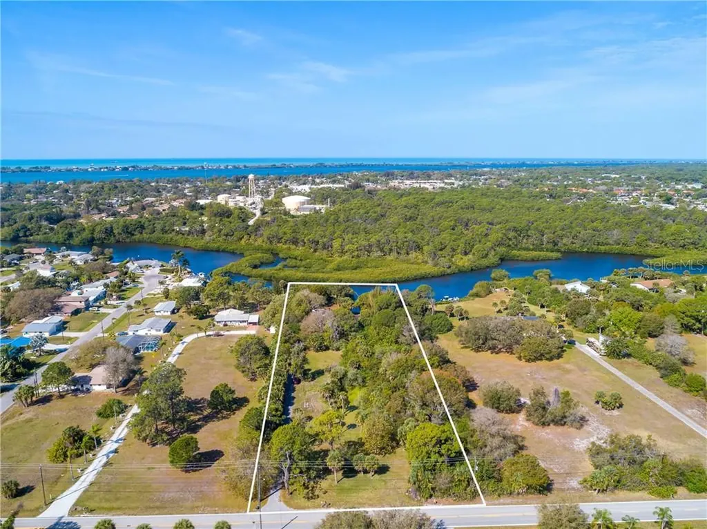 360 S Oxford Drive Englewood FL 34223