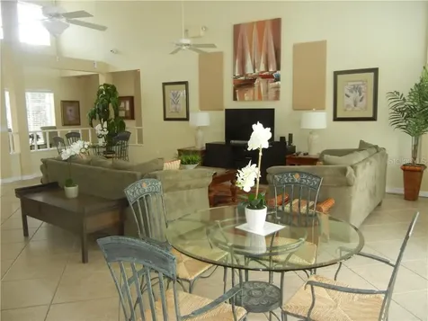 850 S Tamiami Trail Sarasota FL 34236