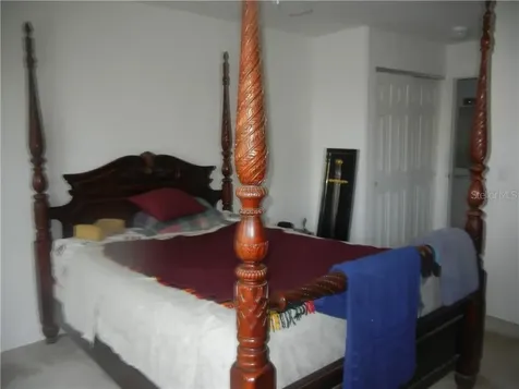 850 S Tamiami Trail Sarasota FL 34236