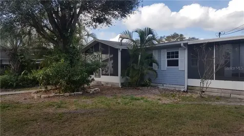 909 Oak Street SW Ruskin FL 33570