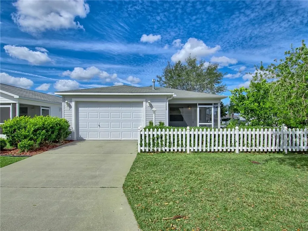 2008 Thurmond Avenue The Villages FL 32162