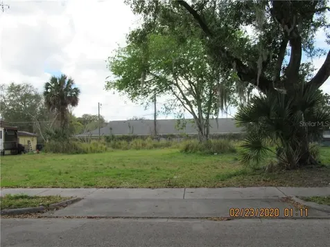 312 S Holly Avenue Sanford FL 32771