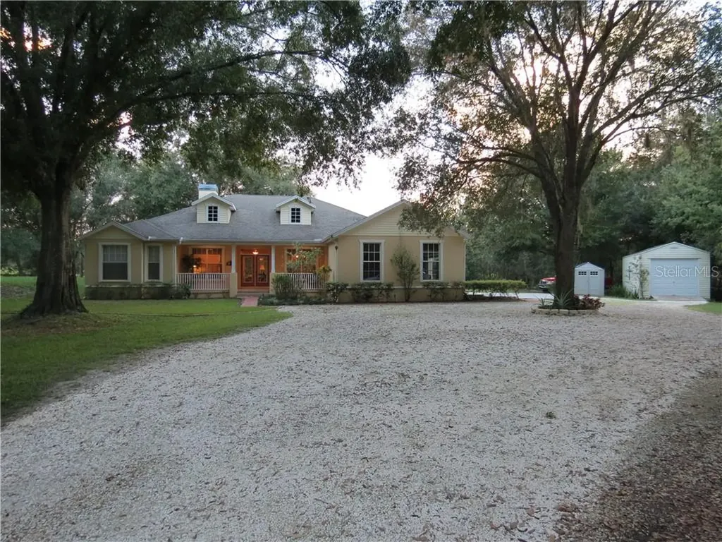 17033 Wintergreen Court Lutz FL 33558