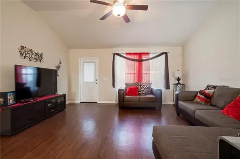 13736 NW 157th Place Alachua FL 32615