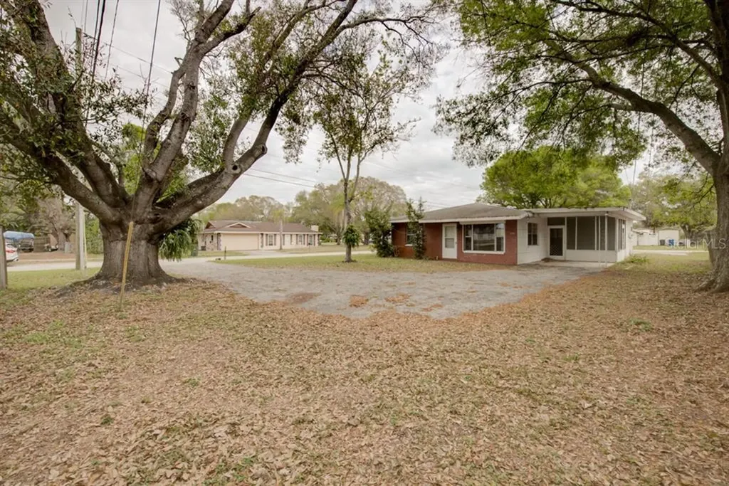 2896 Meadow Lake Avenue Largo FL 33771