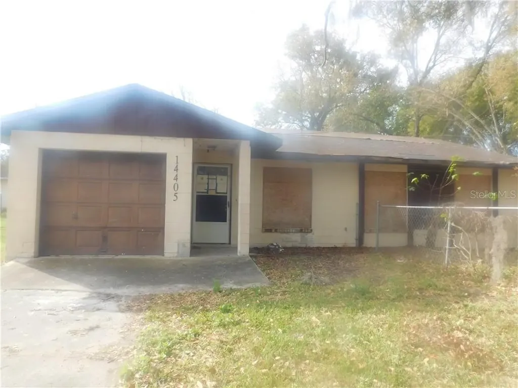 14405 Clinton Street Dover FL 33527