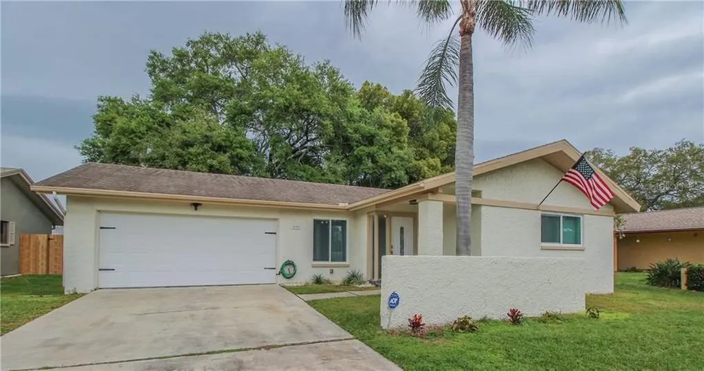 1620 Dale Circle S Dunedin FL 34698