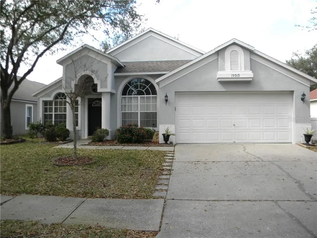19010 Silverbrook Drive Tampa FL 33647