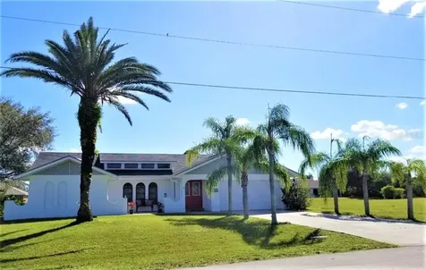463 Londrina Drive Punta Gorda FL 33983