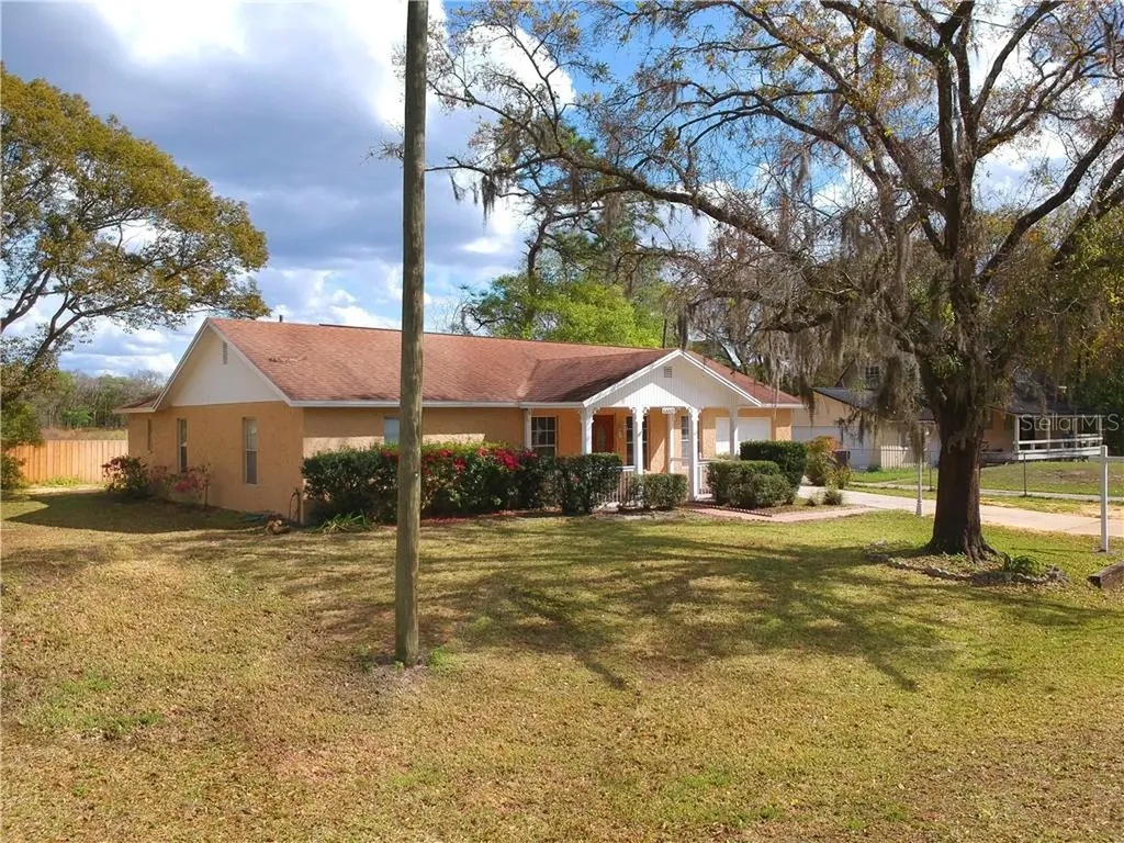 14813 Berkford Avenue Tampa FL 33625