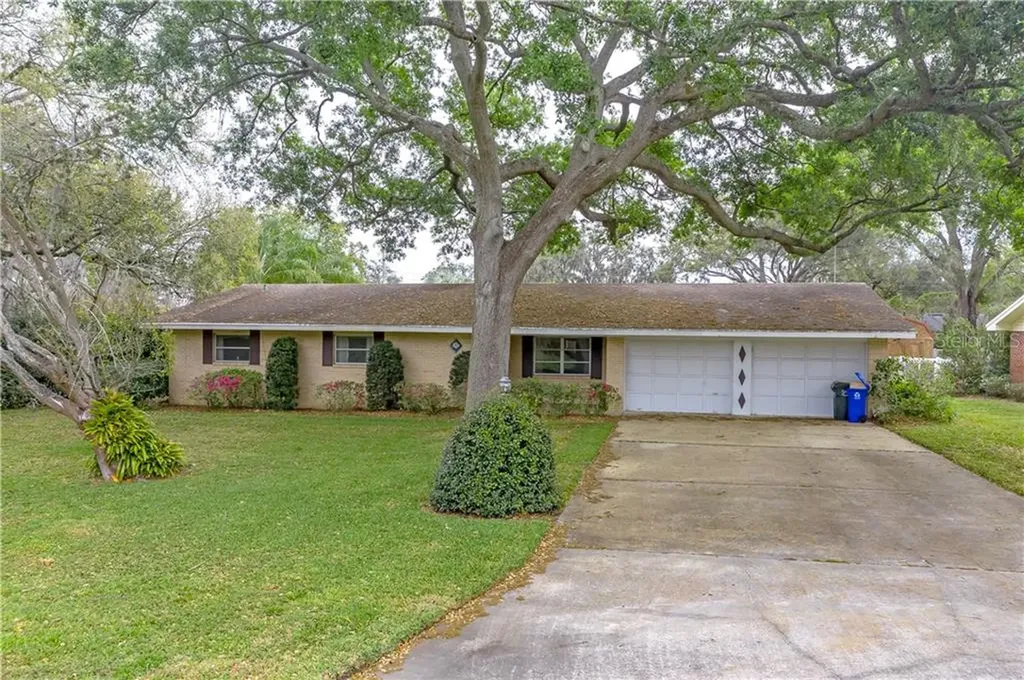 4210 Braemar Avenue Lakeland FL 33813