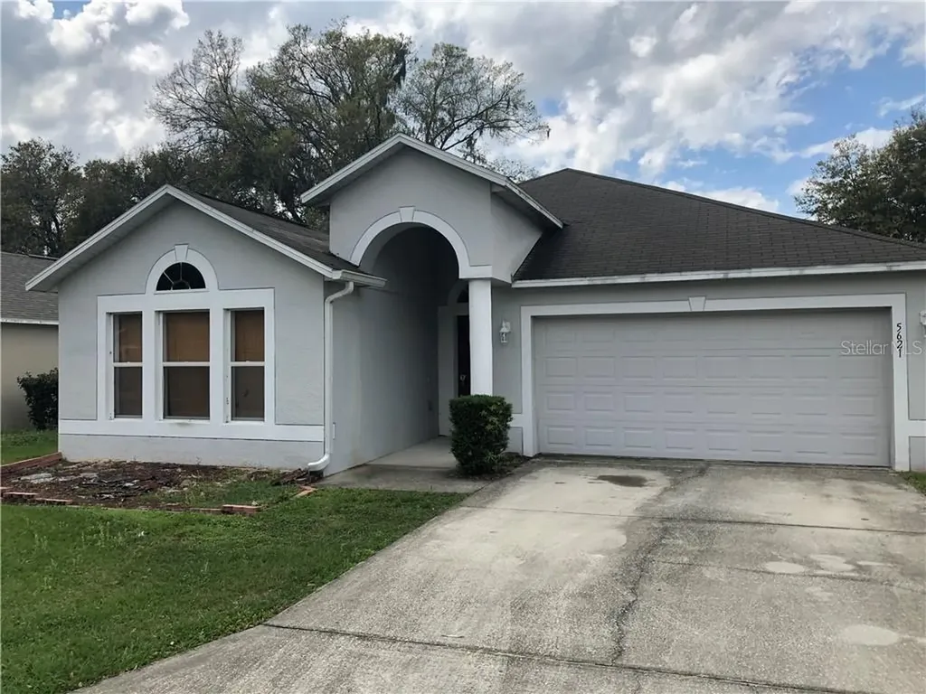 5621 Oakwood Knoll Drive Lakeland FL 33811