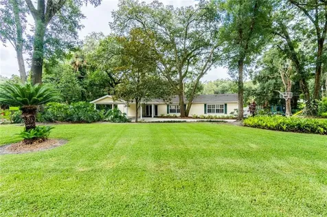 1607 Cottagewood Drive Brandon FL 33510
