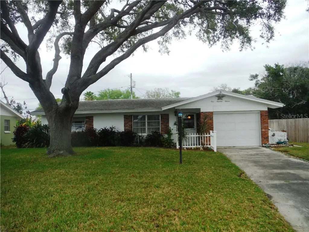 11911 84th Avenue Seminole FL 33772