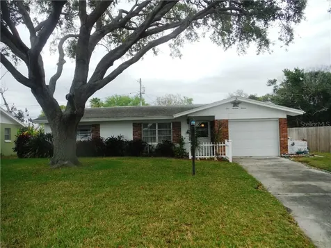 11911 84th Avenue Seminole FL 33772
