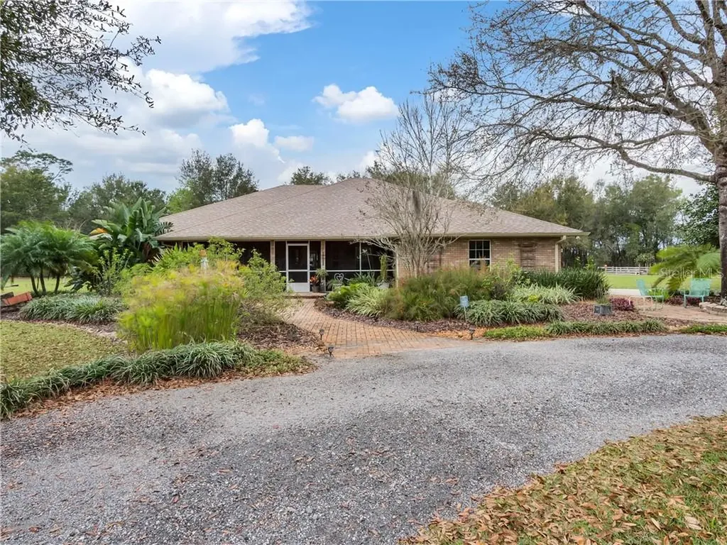 3990 Airport Road Deland FL 32724
