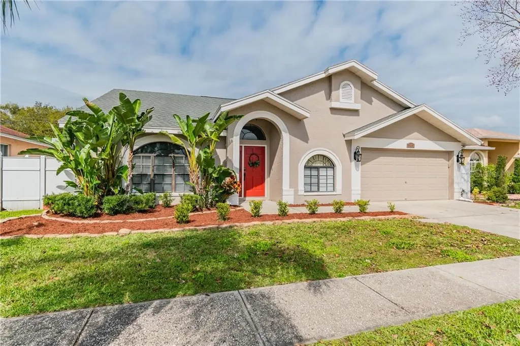 11507 Glenmont Drive Tampa FL 33635