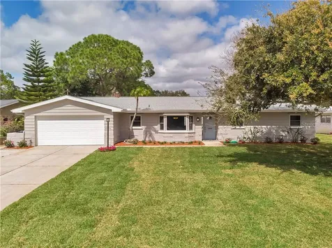 2701 70th Avenue S St Petersburg FL 33712