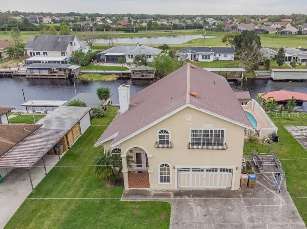 2690 Cypress Lane Kissimmee FL 34746