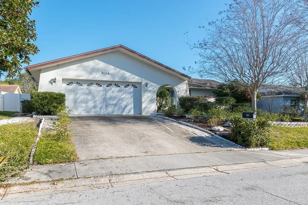 3114 Swan Lane Safety Harbor FL 34695
