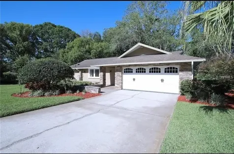 30 Forest Court Palm Harbor FL 34683