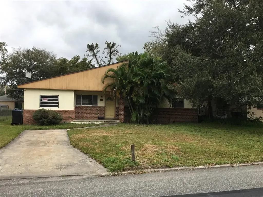 5803 Lacona Drive Orlando FL 32839
