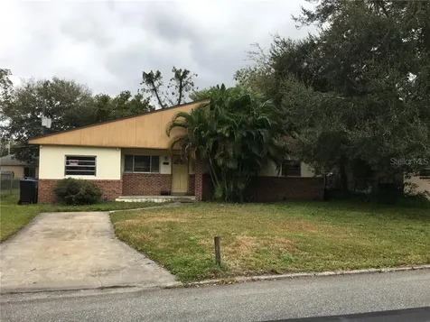 5803 Lacona Drive Orlando FL 32839
