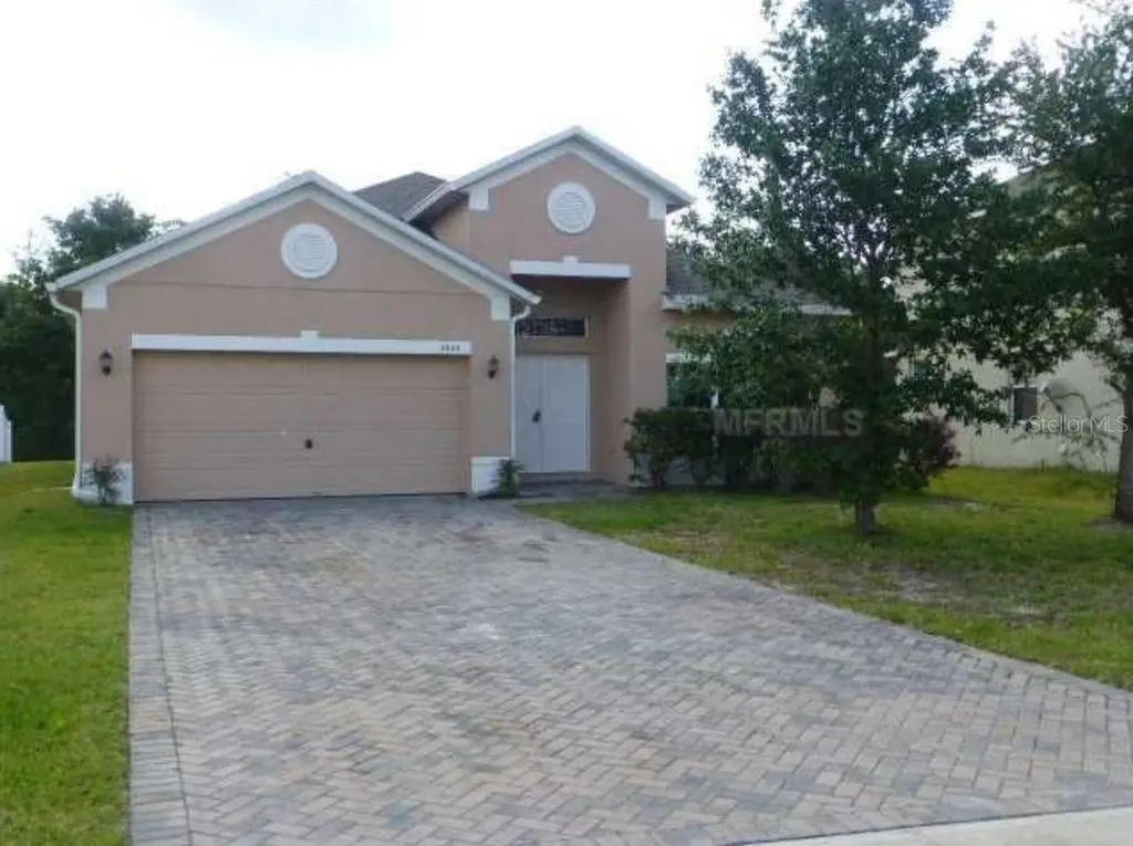 2622 Eagle Canyon Drive N Kissimmee FL 34746