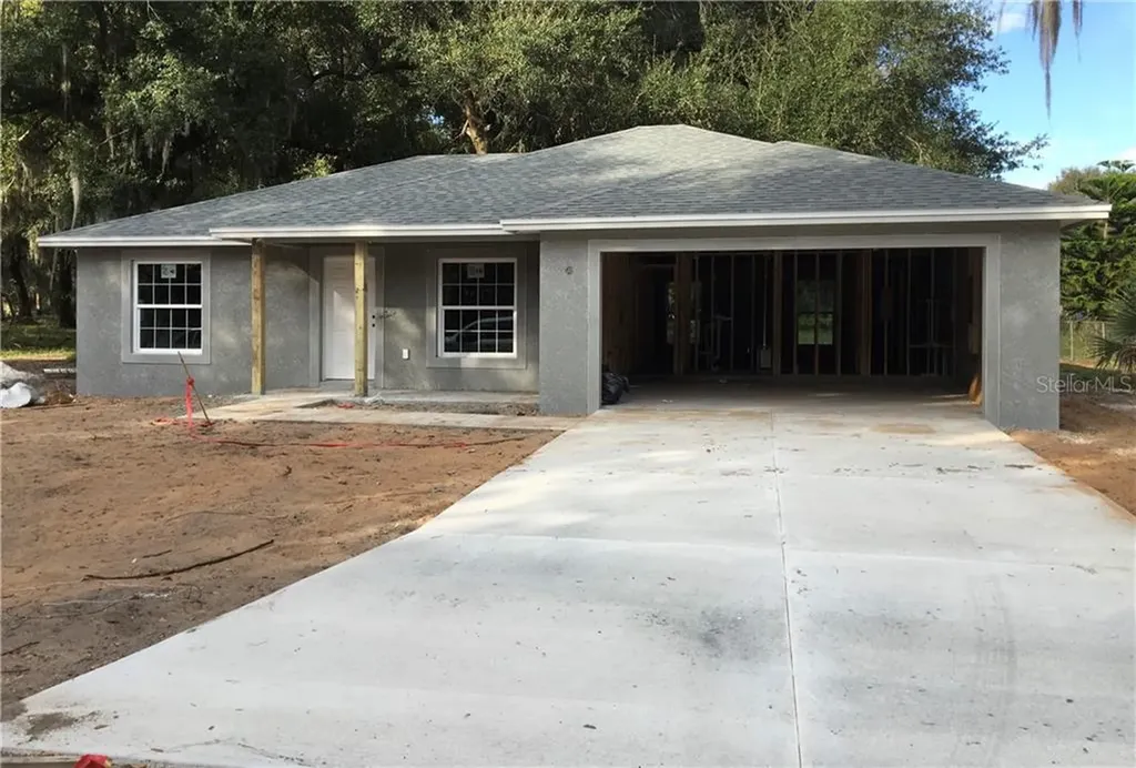 414 S Perry Avenue Fort Meade FL 33841