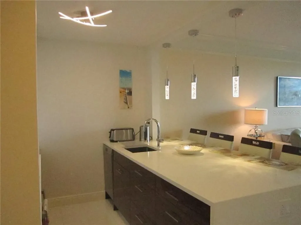 750 N Tamiami Trail Sarasota FL 34236