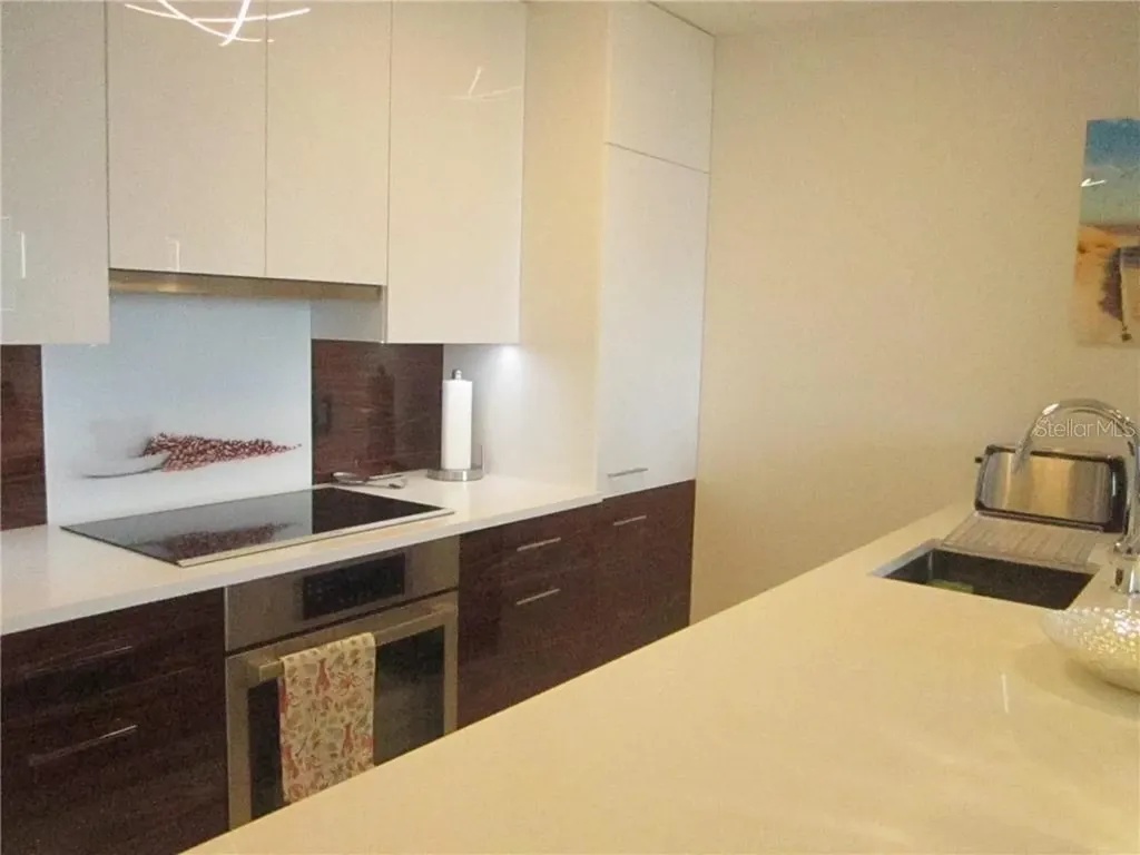 750 N Tamiami Trail Sarasota FL 34236