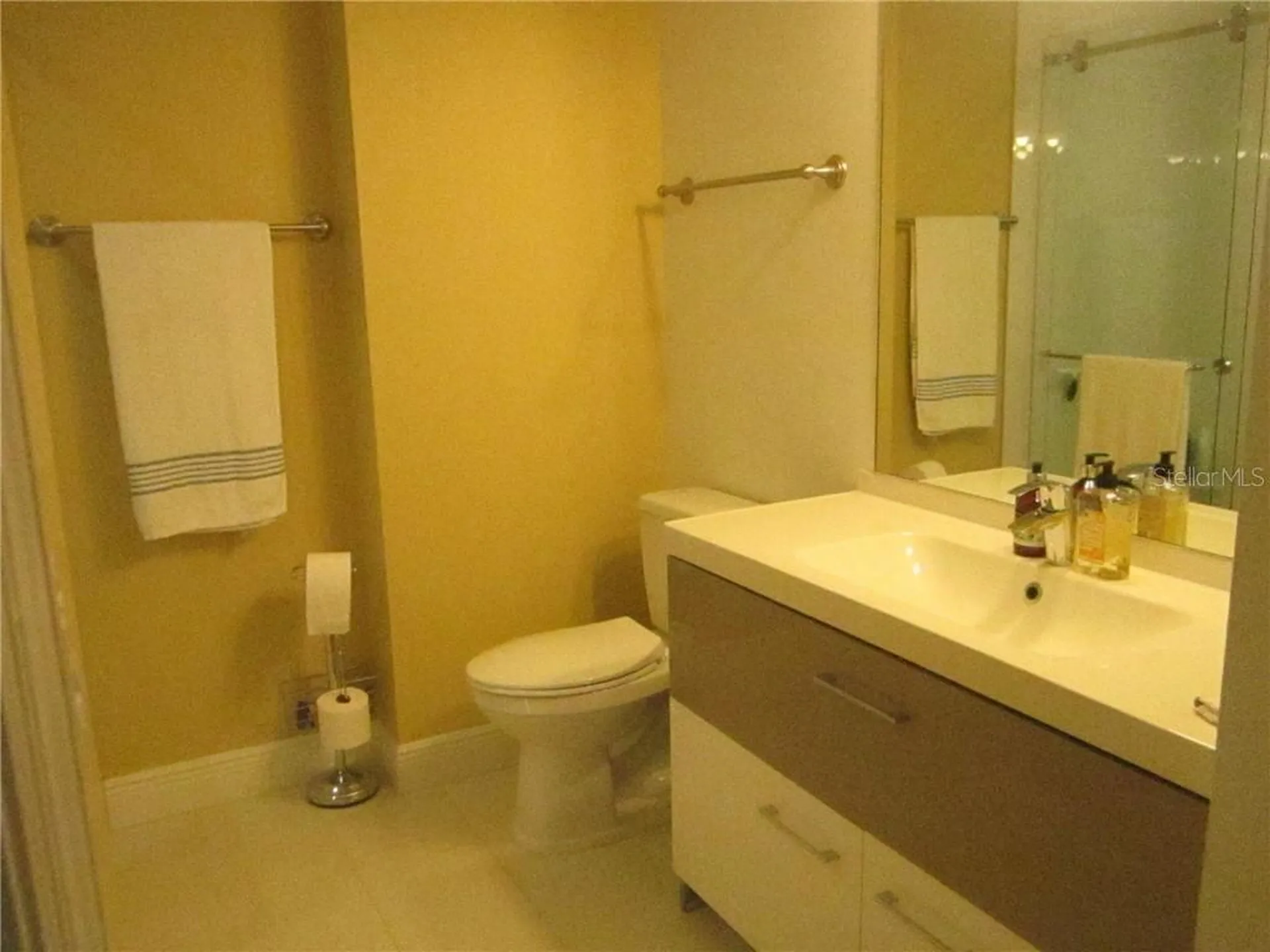 750 N Tamiami Trail Sarasota FL 34236