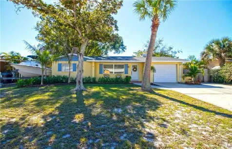 2054 69th Avenue S St Petersburg FL 33712
