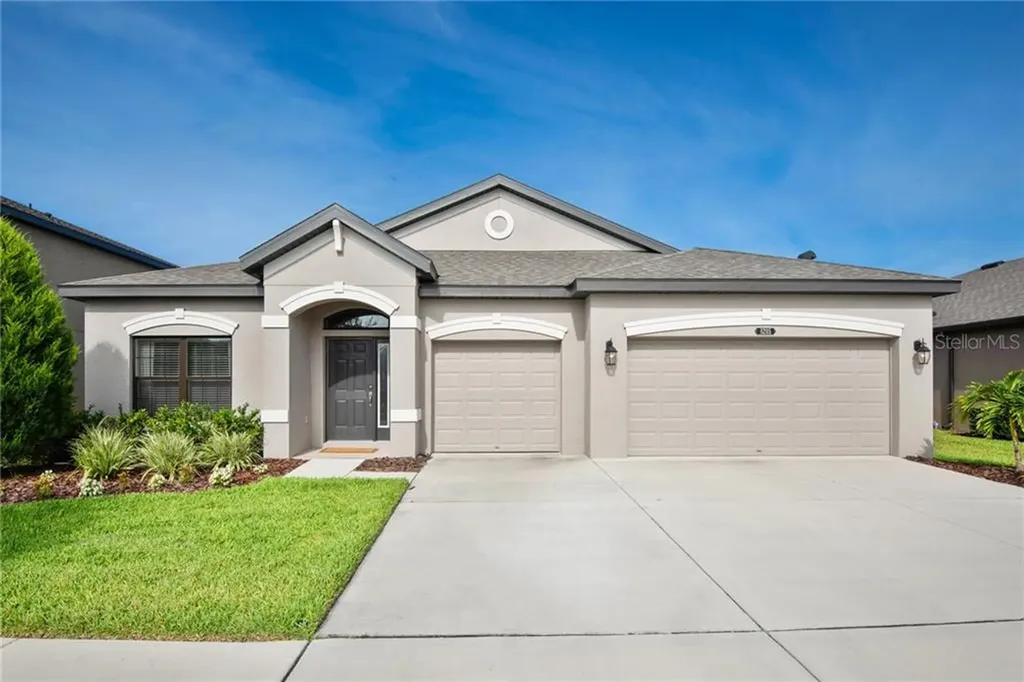 8205 Mallow Mirror Lane Land O Lakes FL 34637